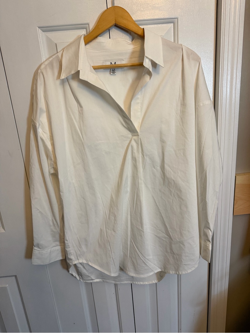 Magaschoni White V Beck Collared Blouse Large